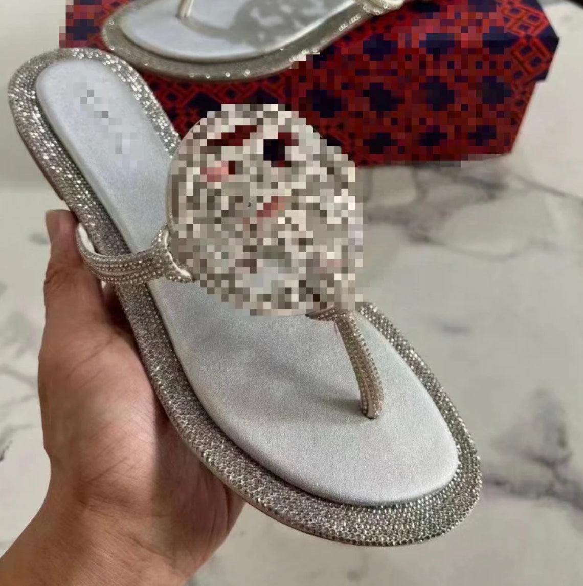 TRY Silver stone sandals
